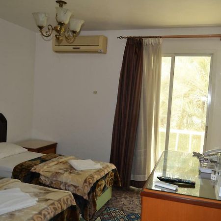 Green House Resort Sardzsa Kültér fotó